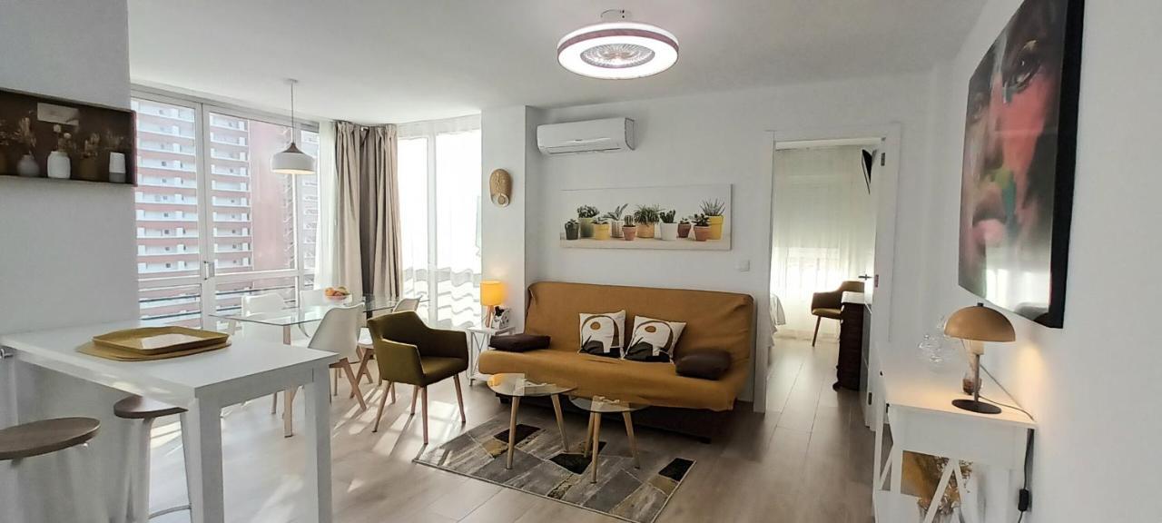 Apartamento Con Vistas Al Mar Poniente Avda Uruguay Appartement *